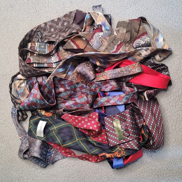 21pc Mens Neckties LOT Wholesale Bulk Collectors Assorted Crafts Cutter DIY Mix - Picture 2 of 2